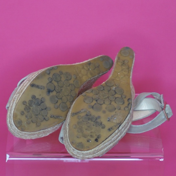 Jimmy Choo Phoenix Gold Platform Wedge ➡️ FLAWS ⬅️ - Picture 9 of 14